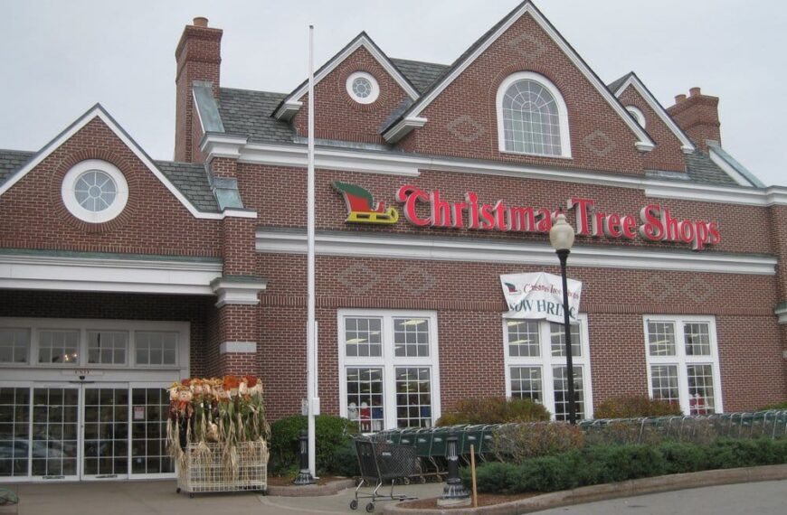 Four NH Christmas Tree Shops not among those closing